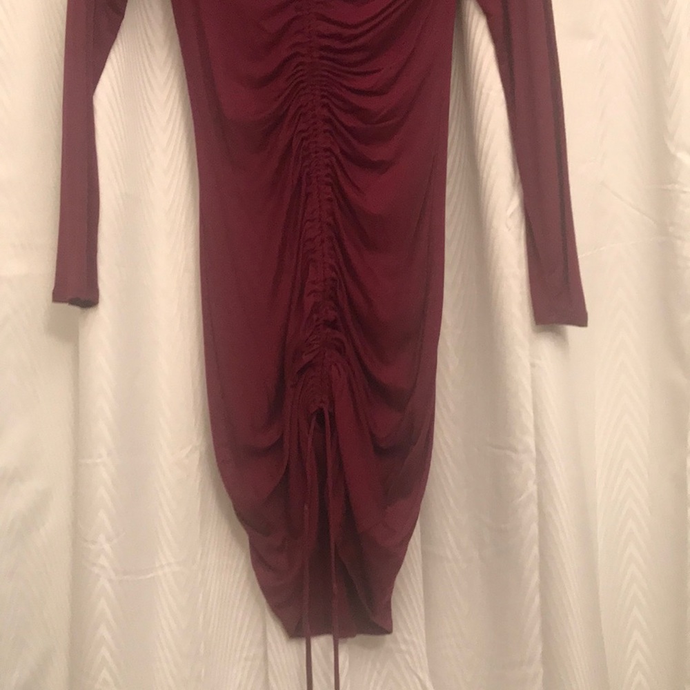 Dress - Picture 3 of 4